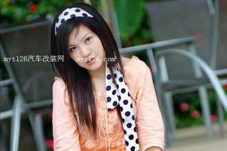 十六岁的热裤美眉