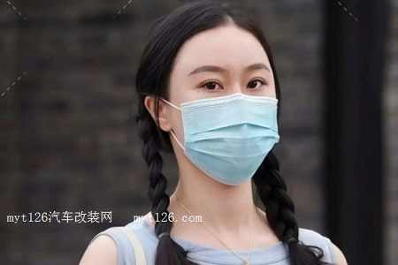口罩遮口鼻,美女不稀奇