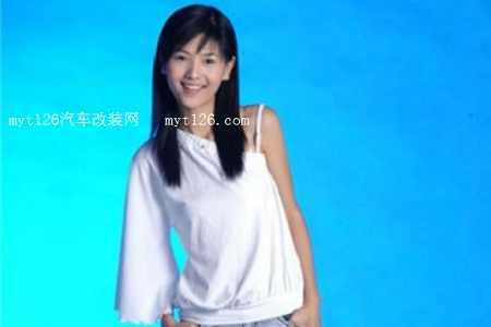 成熟庄严的秀气白领