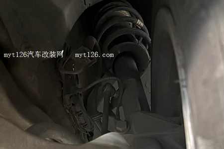 2011款宝马325i做小保养和换空气空调滤芯